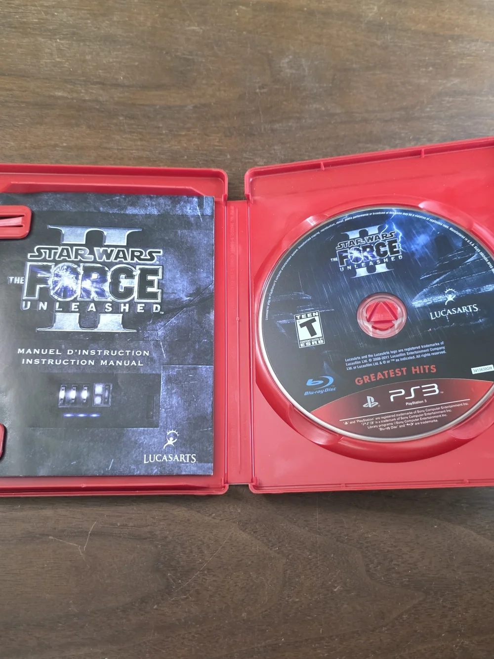 Sony PS3 Star Wars: The Force Unleashed II - Red Case - Picture 2 of 4